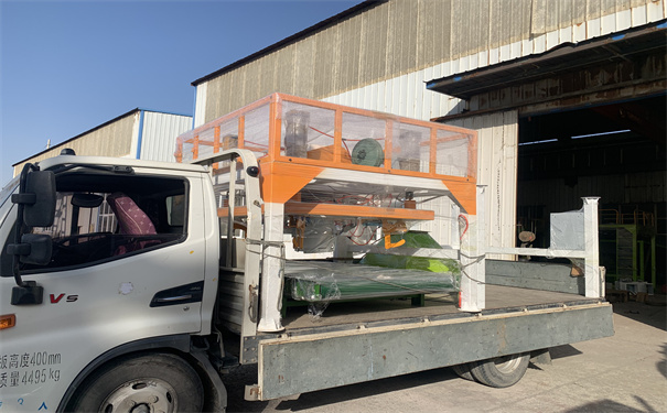 湖北鑫福農(nóng)生物科技有限公司采購我公司一套噸包機